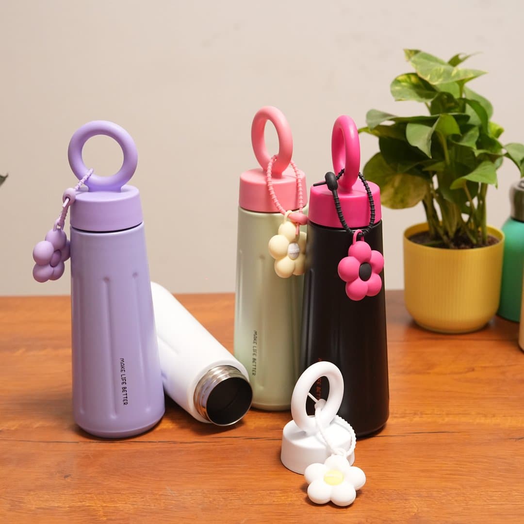 BloomSip Stainless Steel Insulated Water Bottle with Flower Charm & Ring Handle 1